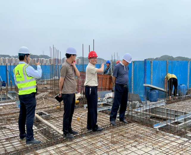 铜仁城交集团企业领导至永利APP地矿企业开展第二季度建设项目督查检查工作
